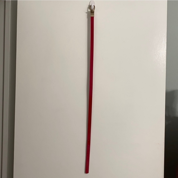 2 Skinny Belts Red & Yellow Size M/L - Picture 5 of 10